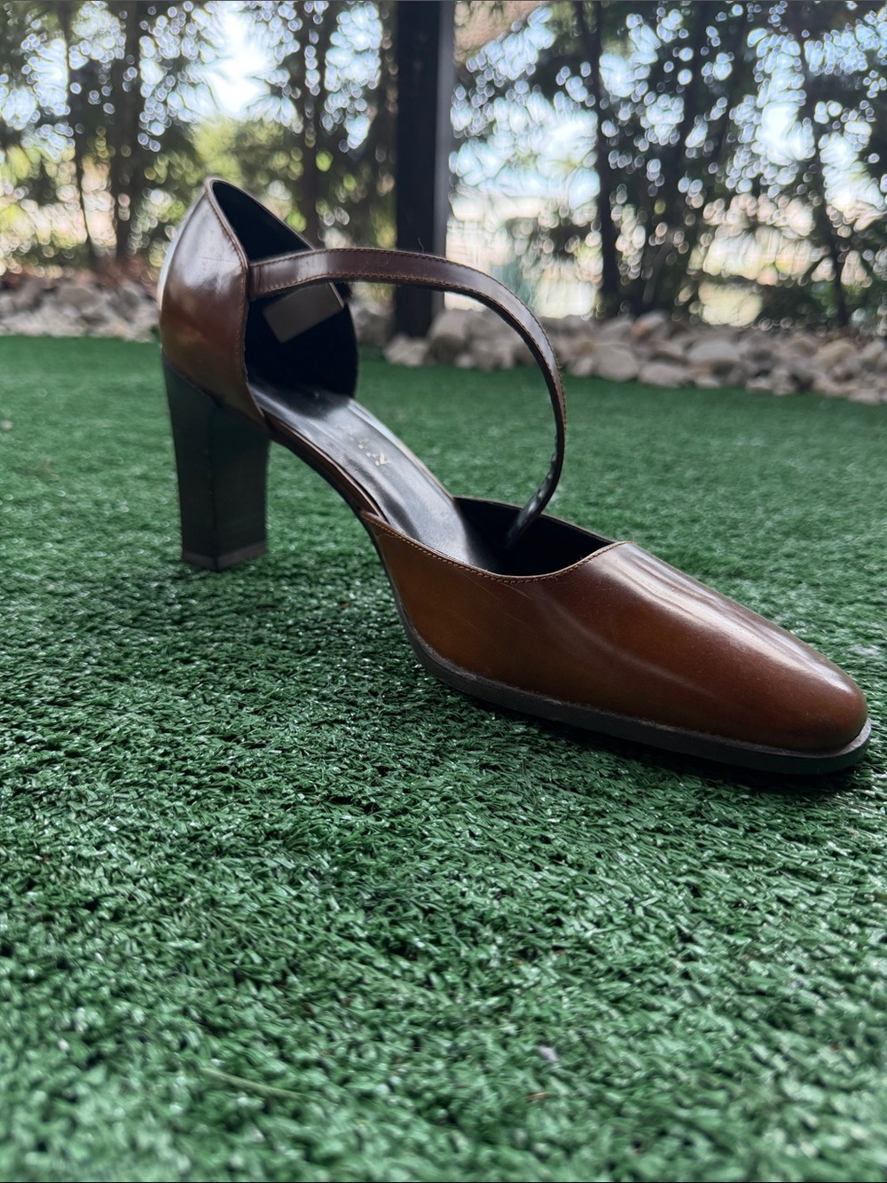 Lauren Ralph Lauren Brown Leather Mary Jane Heels - Picture 10 of 13